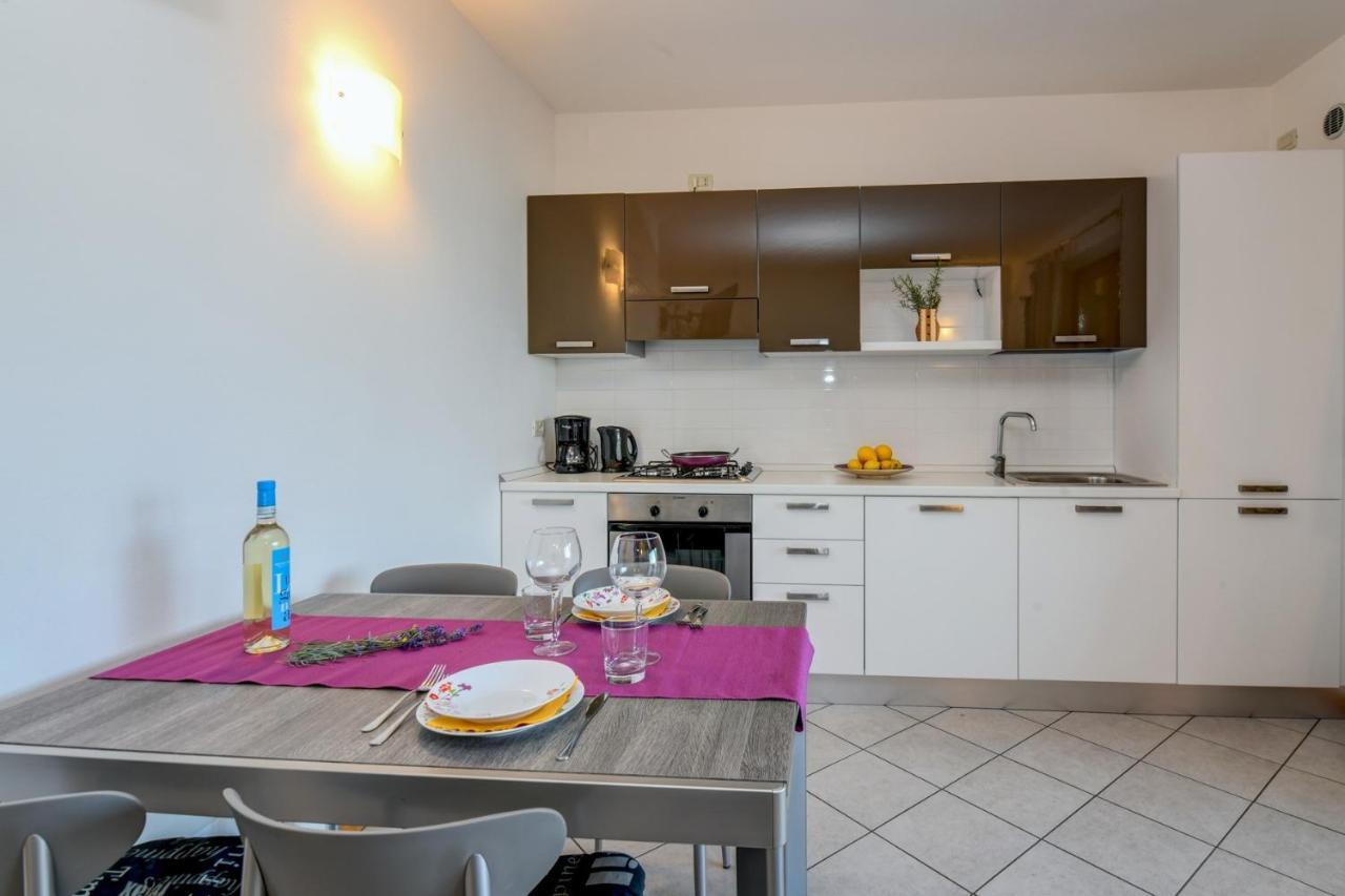 6 Happiness Appartement Toscolano Maderno Buitenkant foto