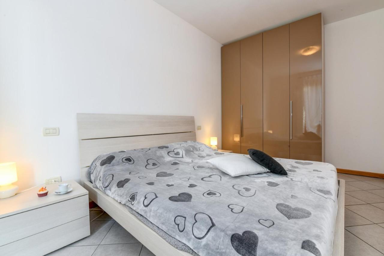 6 Happiness Appartement Toscolano Maderno Buitenkant foto