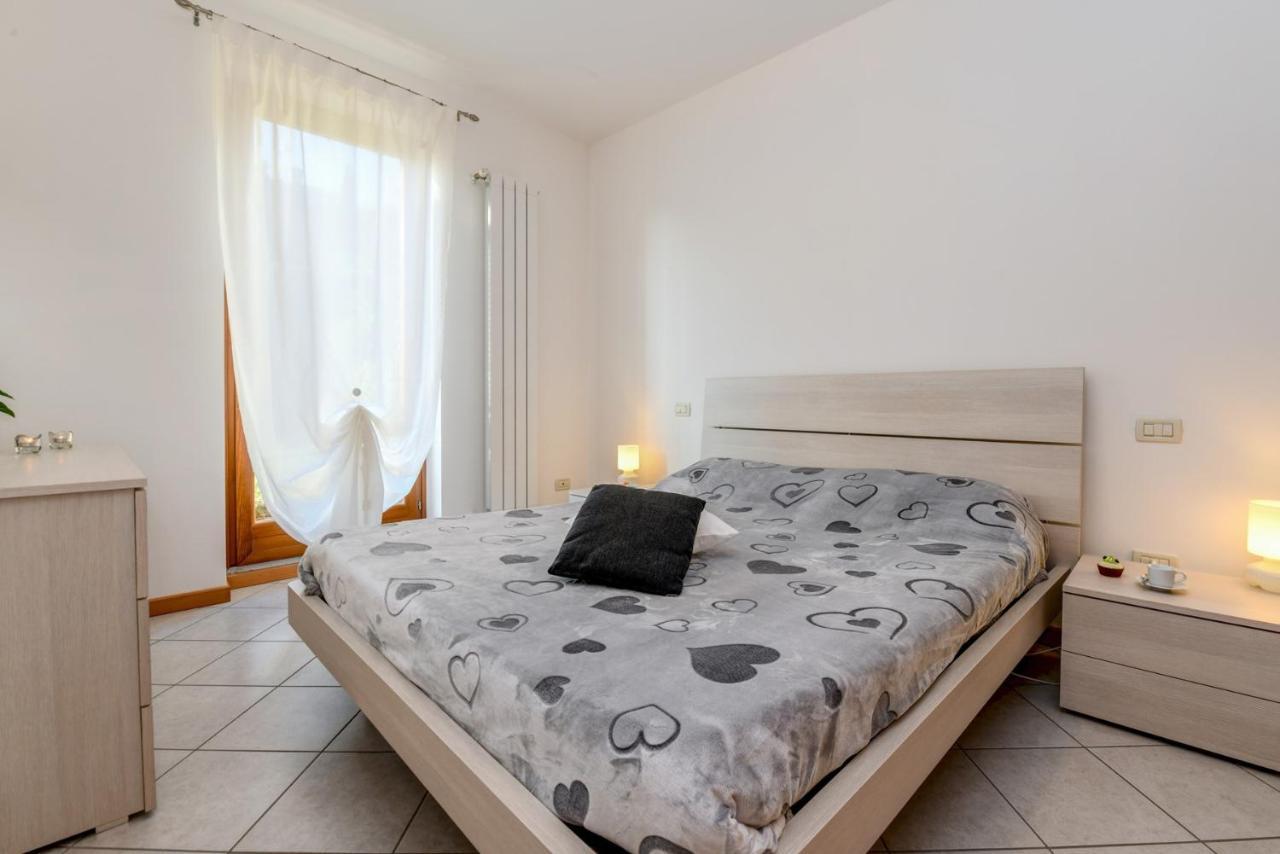6 Happiness Appartement Toscolano Maderno Buitenkant foto