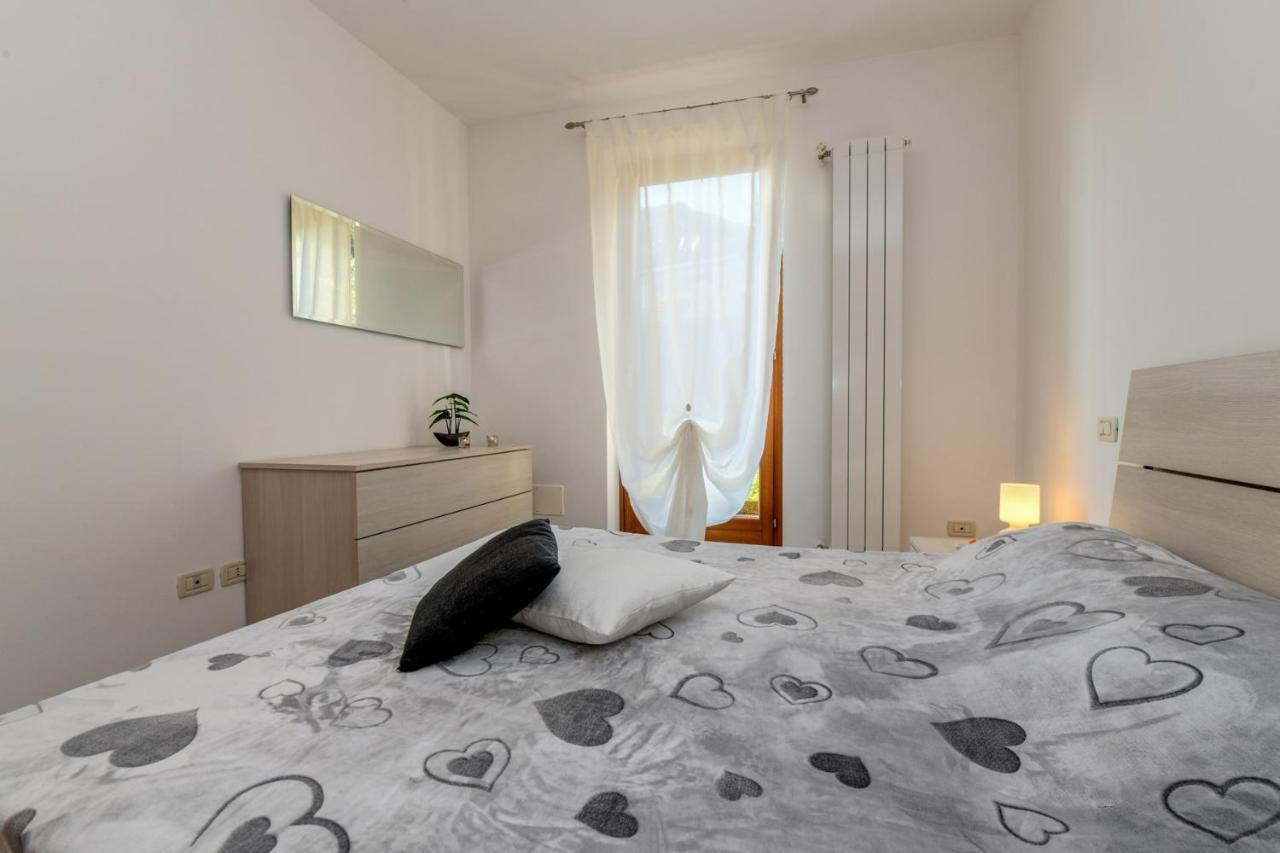 6 Happiness Appartement Toscolano Maderno Buitenkant foto